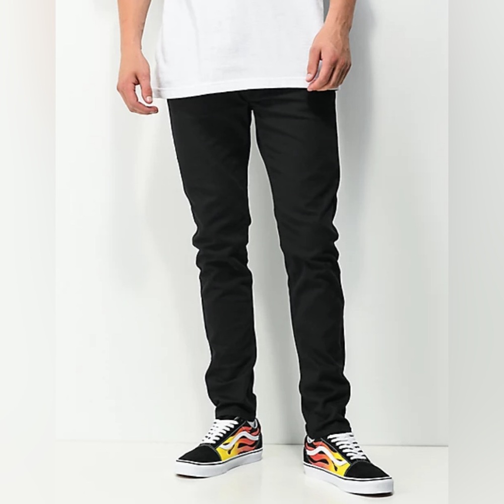 NWT Empyre Verge Tapered Black Skinny Distressed Jeans Boys Youth 26 ZUMIEZ